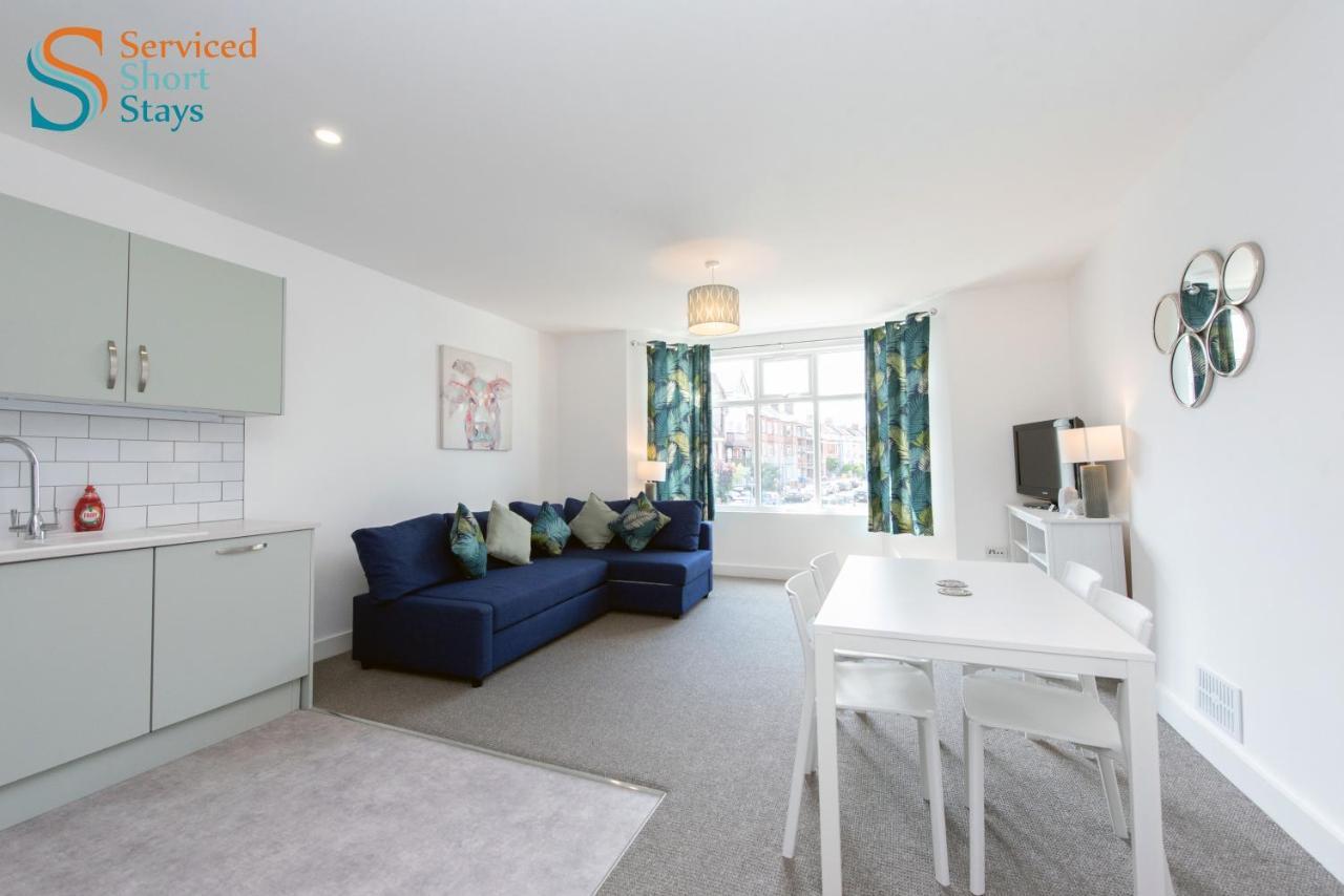 Bella, Two Bedroom Apartment Close To The Beach Margate Extérieur photo