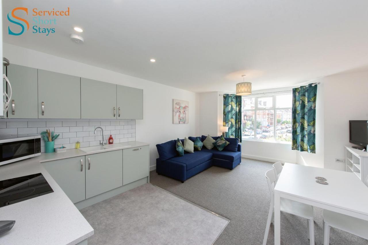 Bella, Two Bedroom Apartment Close To The Beach Margate Extérieur photo